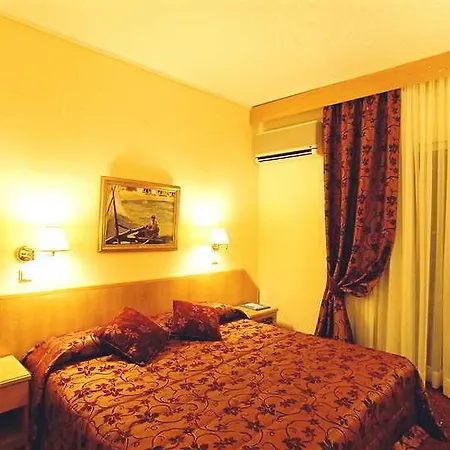 Отель Santa Beach Салоники